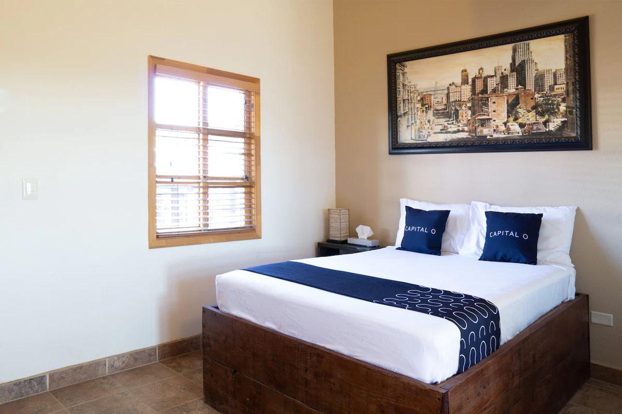 Capital O Hotel Villa Azura Tecate Extérieur photo
